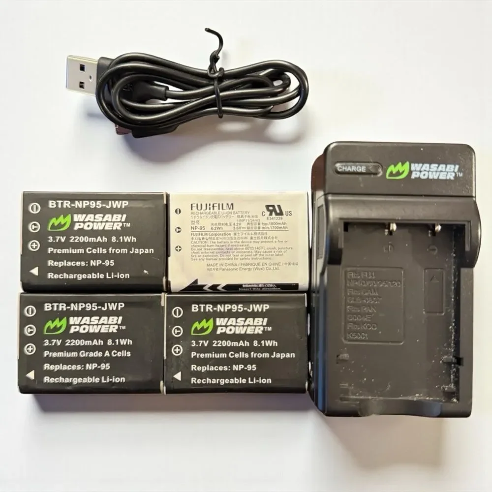 Fujifilm X100T 16 MP Digital Camera and Accessories - Picture 15 of 15